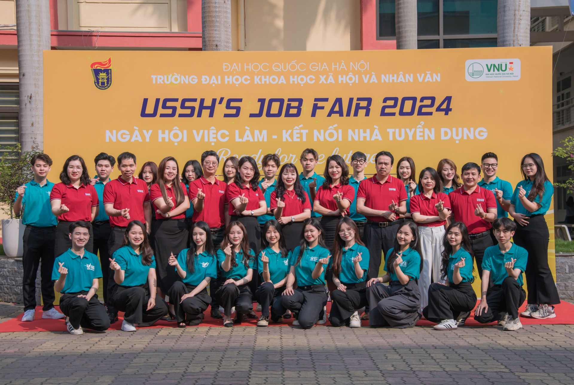 USSH Job Fair 2024: Kết nối nhà trường - nhà tuyển dụng trong đào tạo nguồn nhân lực chất lượng cao